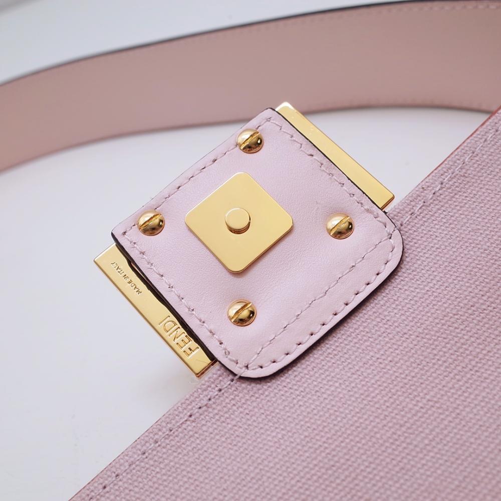 Elegant Leather Shoulder Bag