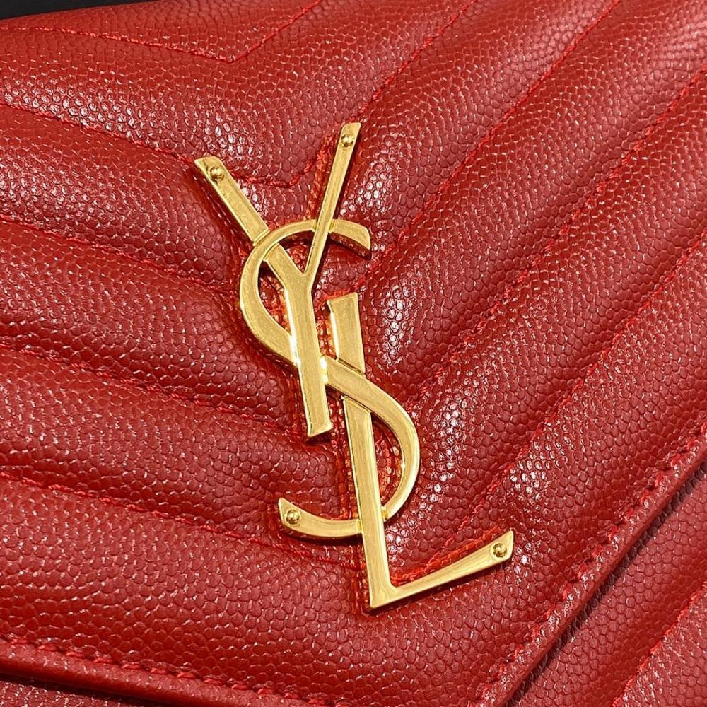 Classic Refined Leather Shoulder Bag