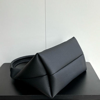 Stylish Refined Shoulder Bag