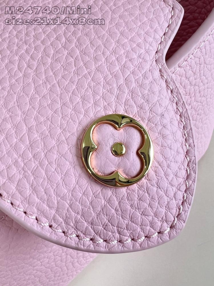 Classic Shoulder Bag