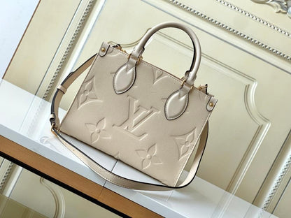 Modern Elegant Leather Shoulder Bag