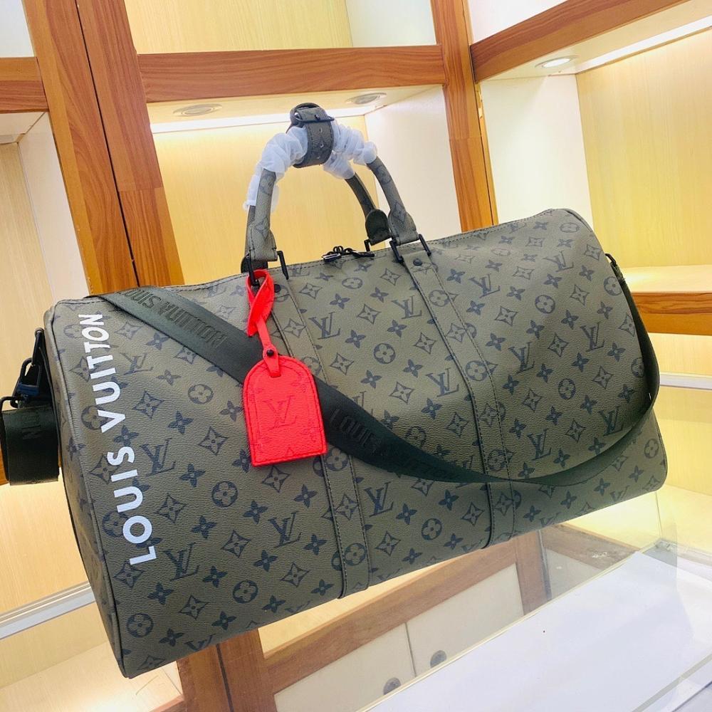 Stylish Leather Travel Bag – Limited Edition