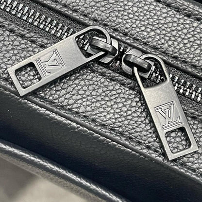 Alma Leather Shoulder Bag