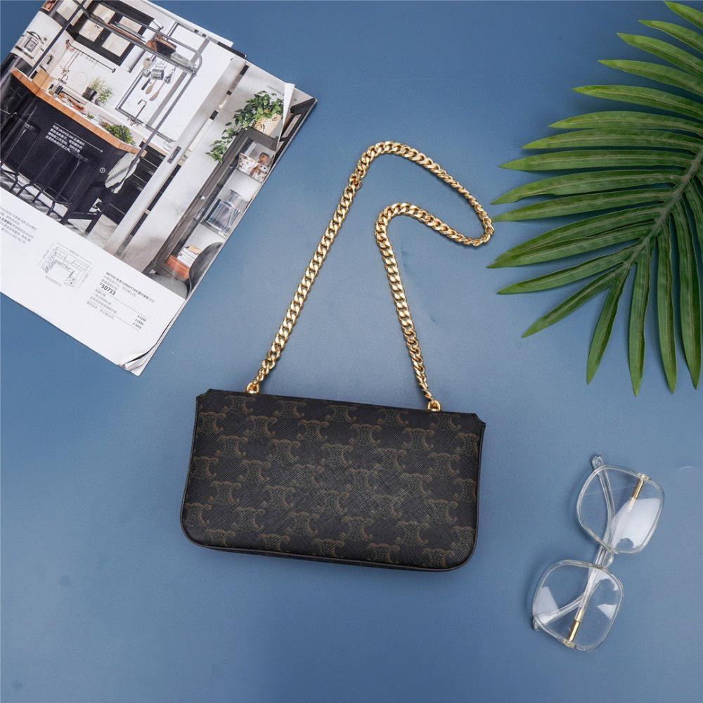 Elegant Shoulder Bag