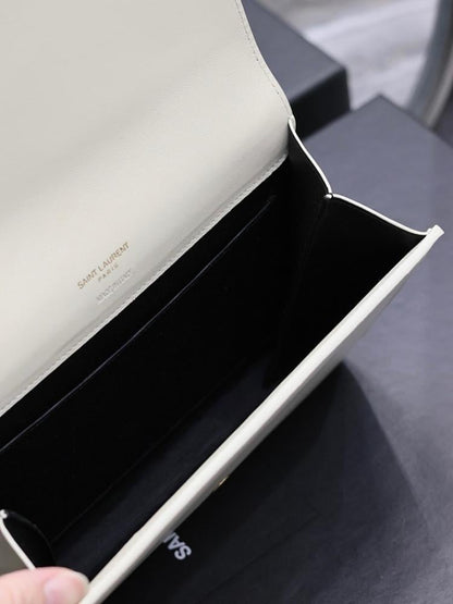 Modern Stylish Lambskin Top Handle Bag
