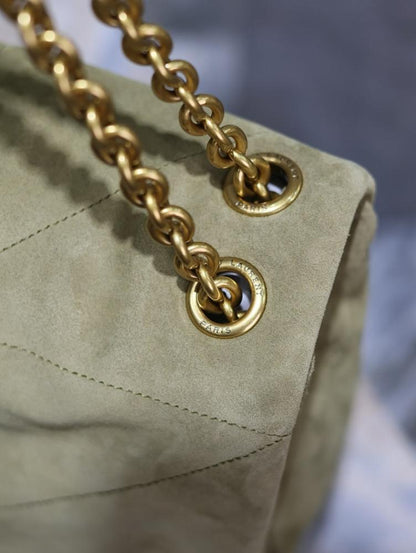 Elegant Refined Leather Tote Bag
