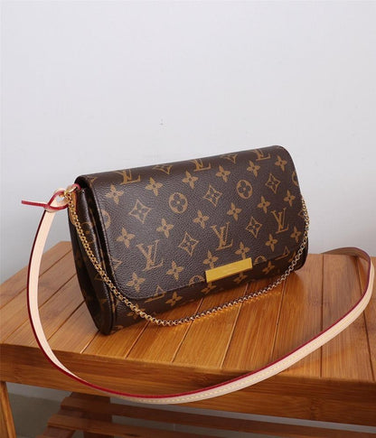Stylish Refined Calfskin Shoulder Bag