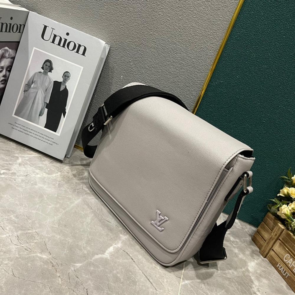 Stylish Shoulder Bag – Special Edition