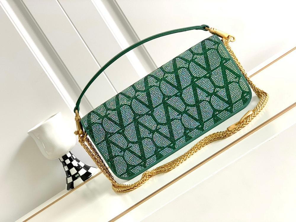 Elegant Stylish Quilted Lambskin Shoulder Bag