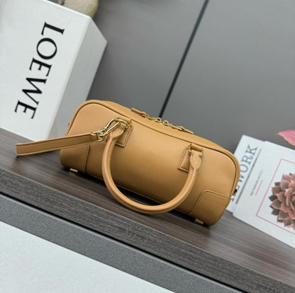 Bobby Leather Shoulder Bag