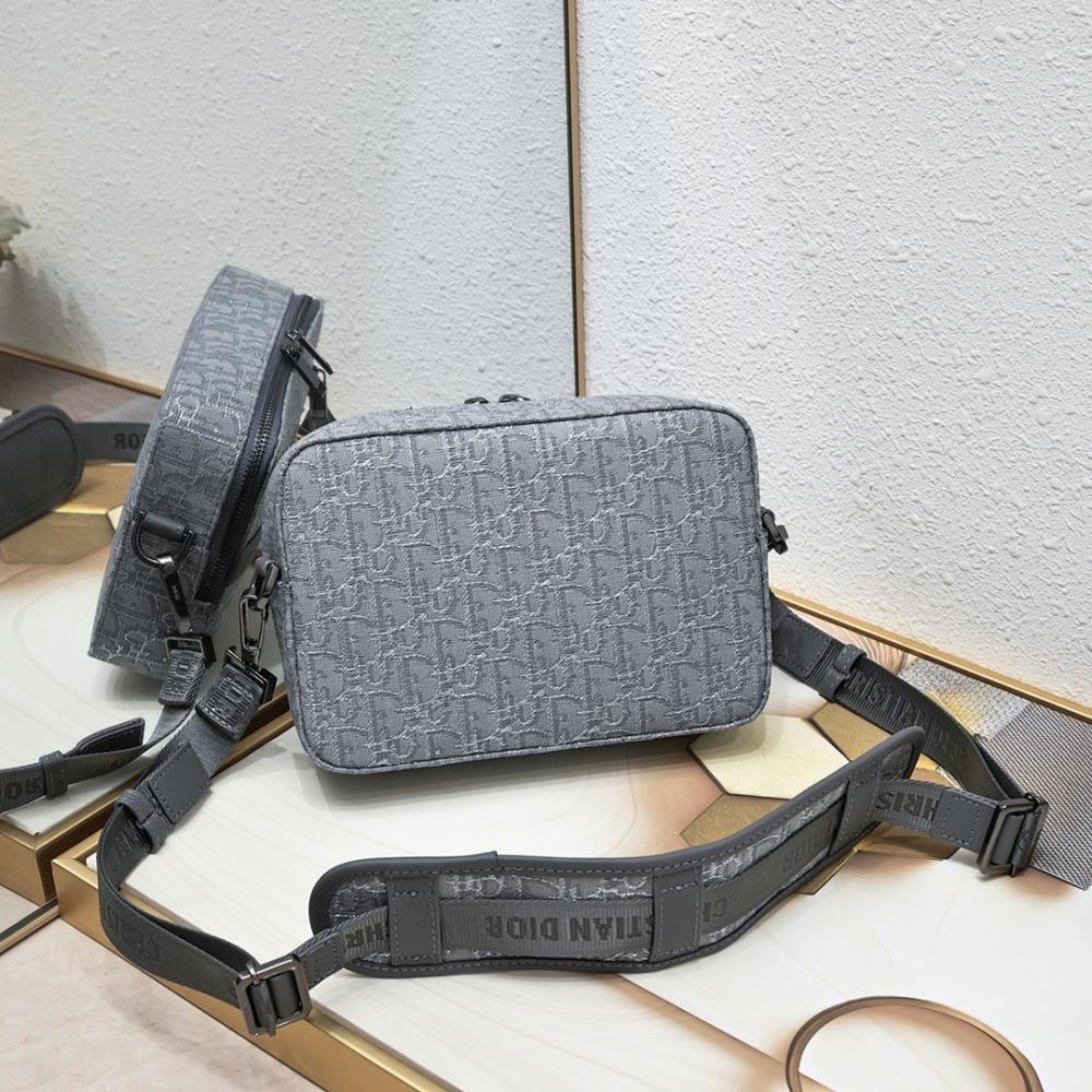 Modern Refined Leather Bag