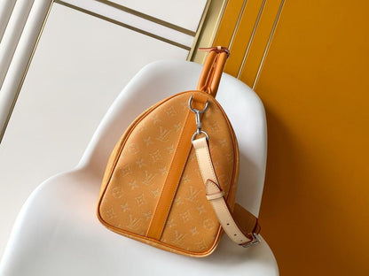 Alma Travel Bag