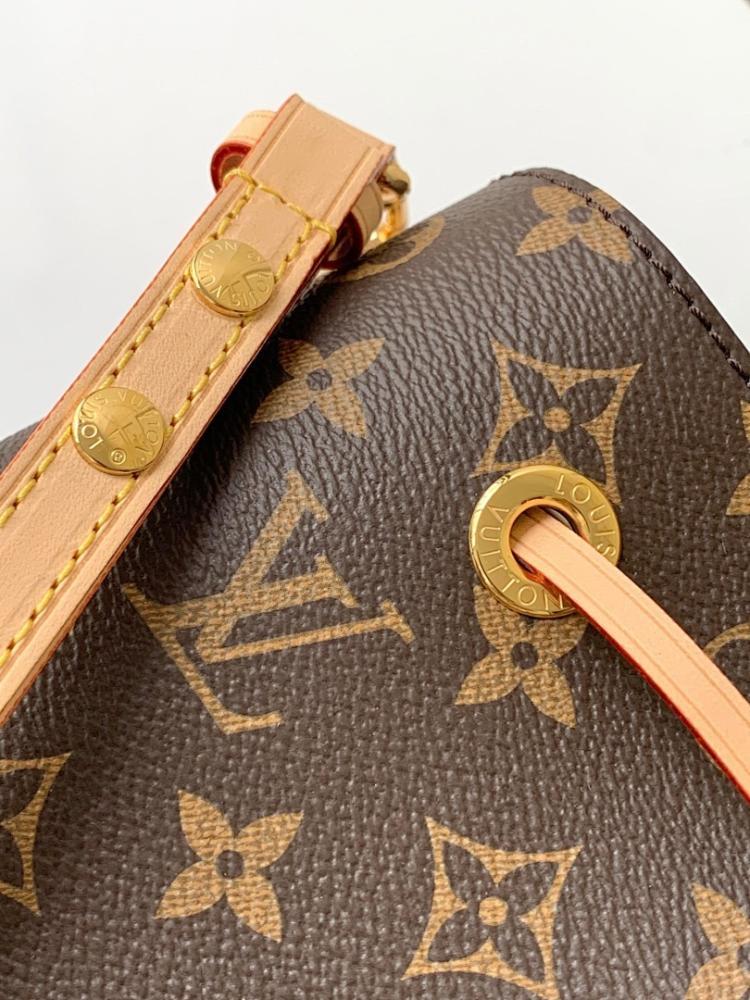 Classic Premium Monogram Leather Bucket Bag