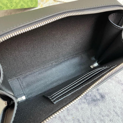 Stylish Shoulder Bag – Special Edition