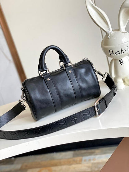 Italian-Inspired Elegant Leather Shoulder Bag