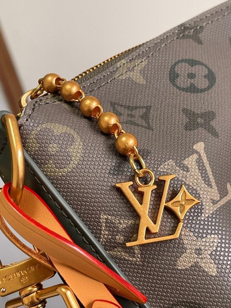 Elegant Monogram Crossbody Bag – Limited Edition