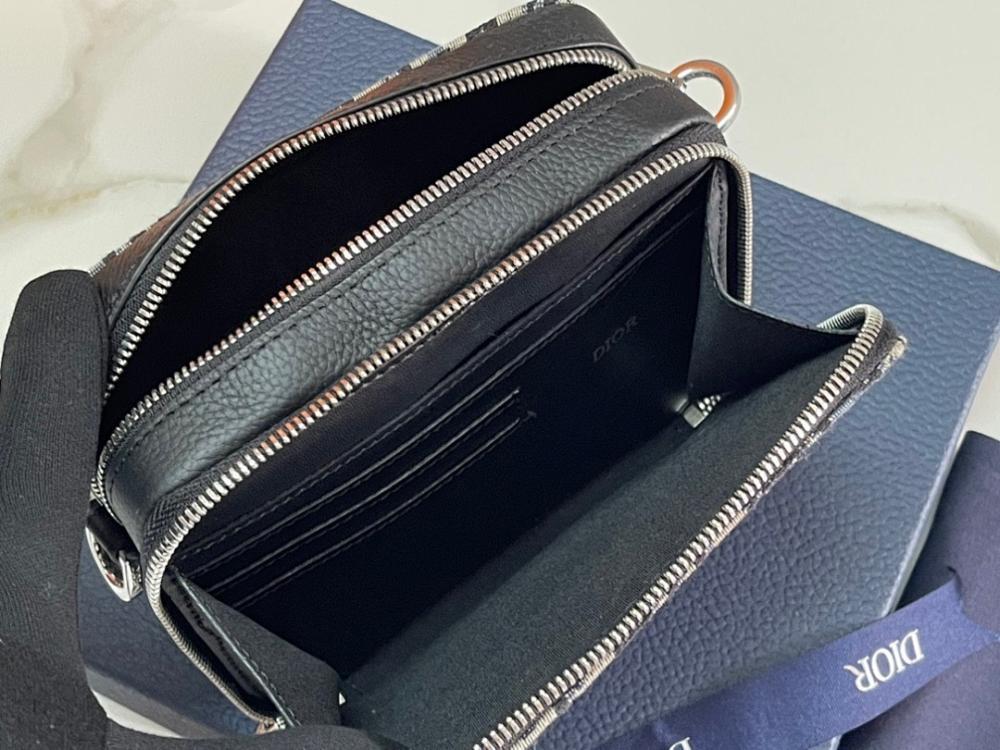 Italian-Inspired Stylish Jacquard Top Handle Bag