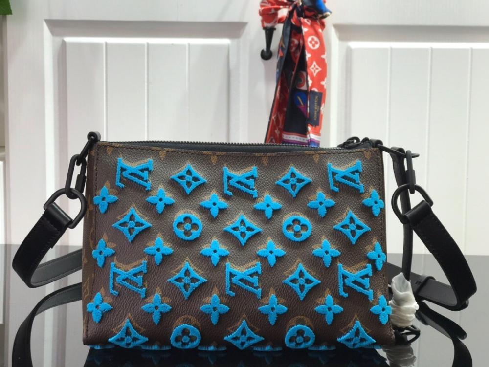 Messenger Bag