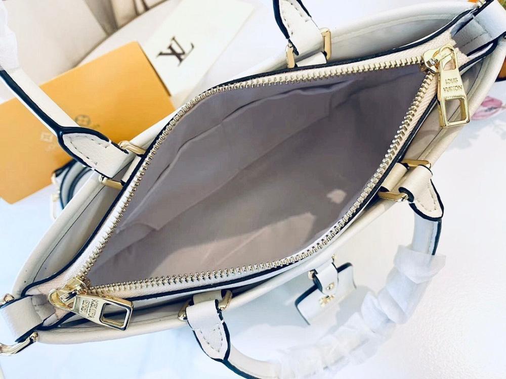 Modern Leather Crossbody Bag – Special Edition