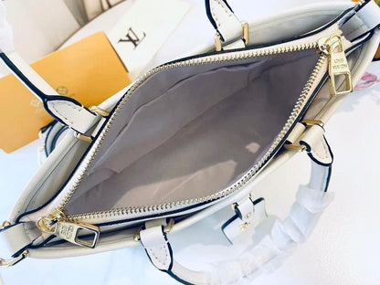 Modern Leather Crossbody Bag – Special Edition