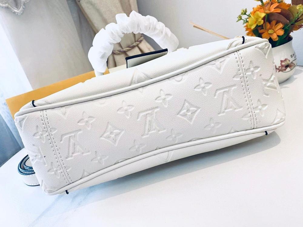 Modern Leather Crossbody Bag – Special Edition