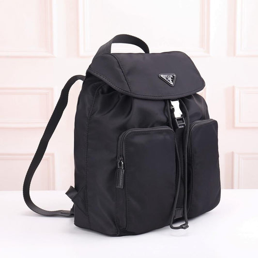 Elegant Top Handle Bag – Limited Edition