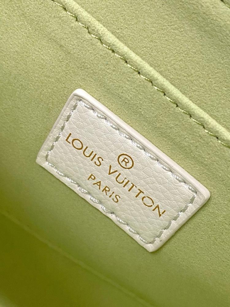 Alma Green Leather Shoulder Bag