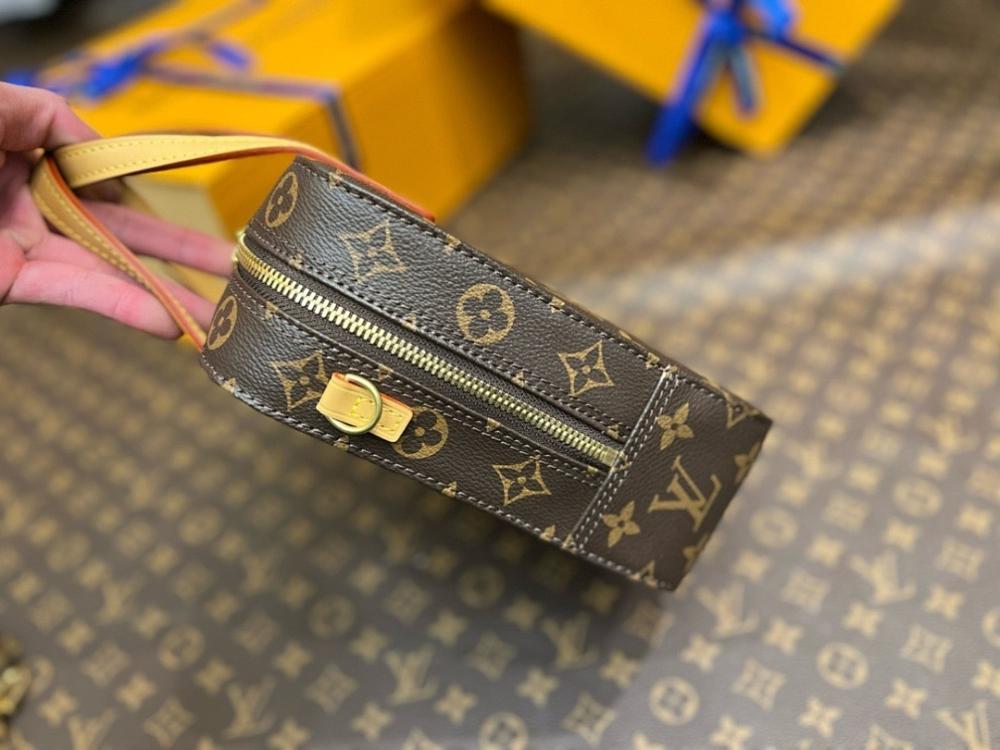 Luxury Refined Gold Monogram Leather Shoulder Bag