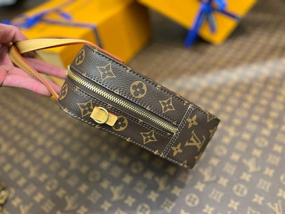 Luxury Refined Gold Monogram Leather Shoulder Bag