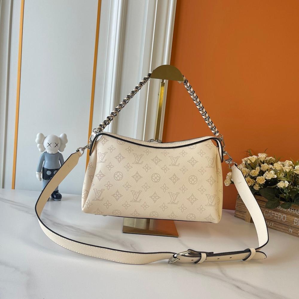 Classic Luxury Woven Leather Shoulder Bag – Limited Edition