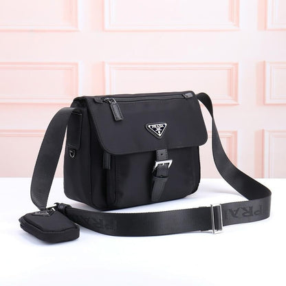 Stylish Nylon Shoulder Bag – Special Edition