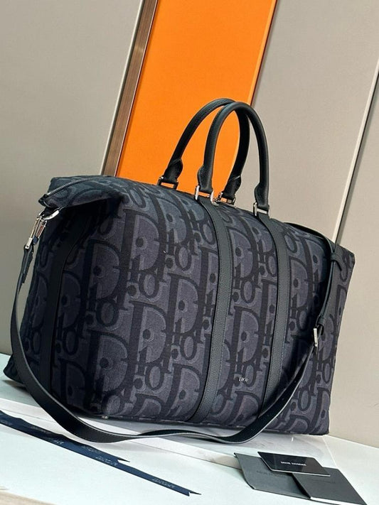 Stylish Black Printed Leather Shoulder Bag – Special Edition