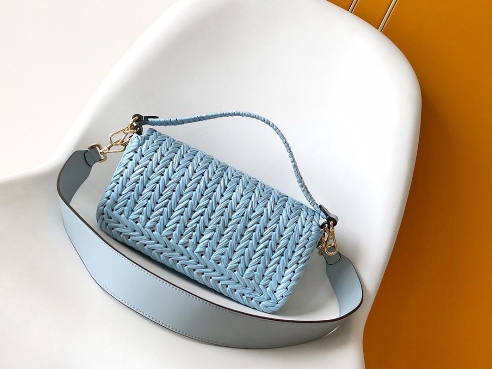 Classic Woven Shoulder Bag