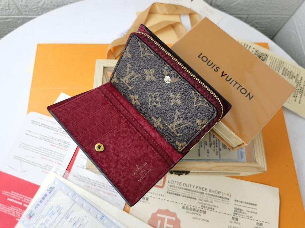 Modern Gold Studded Wallet