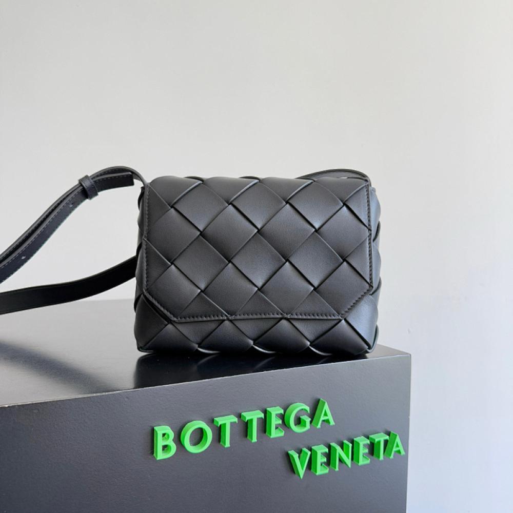 Classic Leather Top Handle Bag