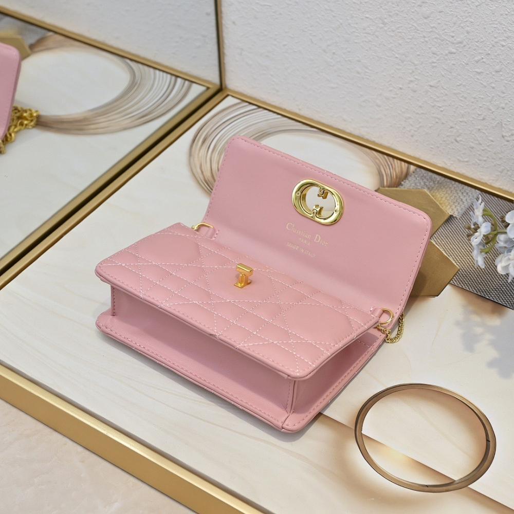 Modern Elegant Shoulder Bag