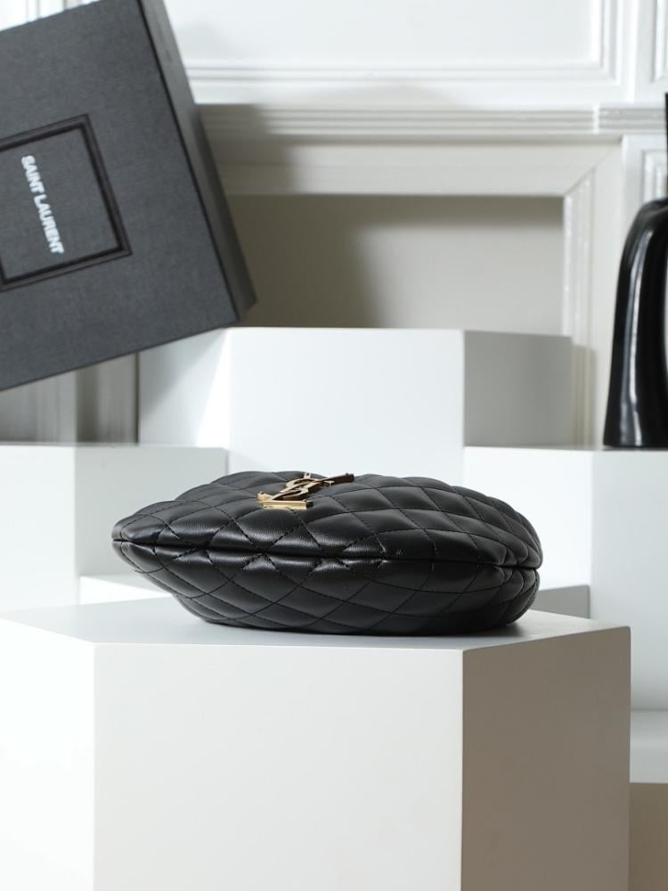 Modern Refined Shoulder Bag