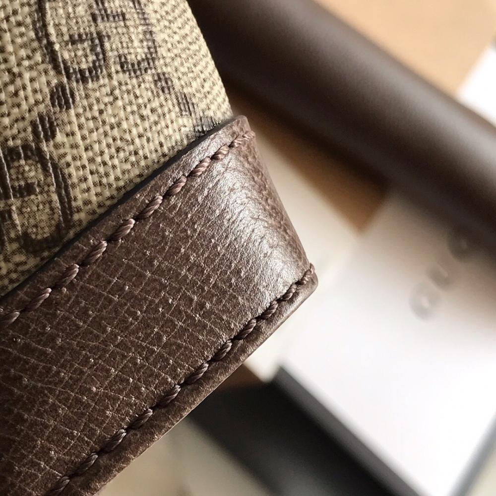 Elegant Shoulder Bag