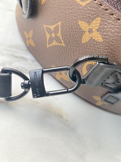 Modern Luxury Canvas Bag