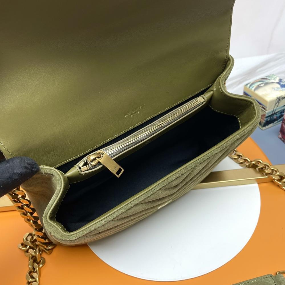 Elegant Leather Top Handle Bag