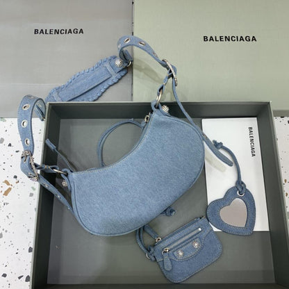 Modern Shoulder Bag