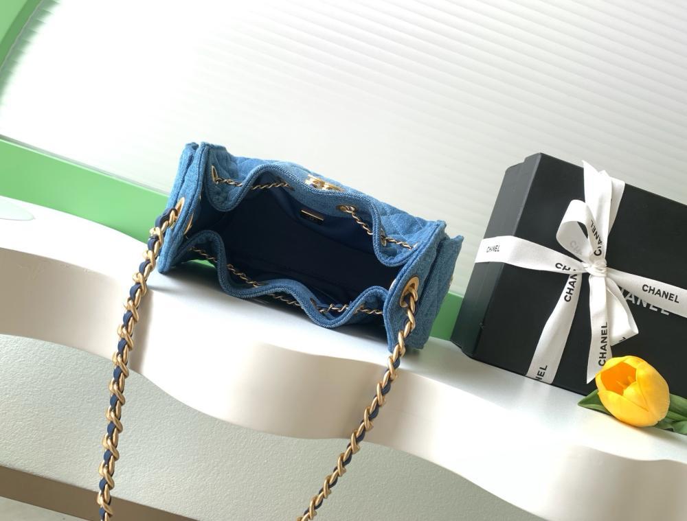 Elegant Hobo Bag