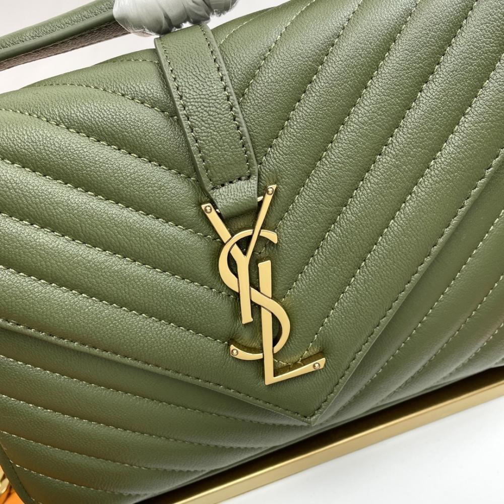 Classic Shoulder Bag
