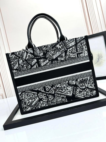 Modern Premium Embroidered Leather Shoulder Bag