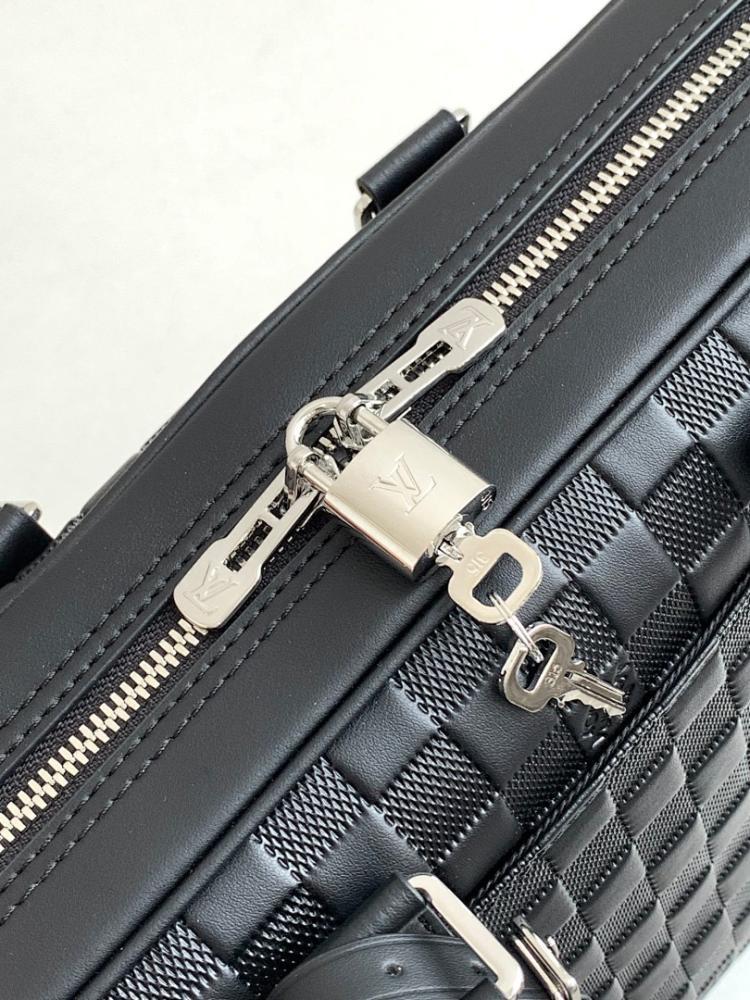 Modern Leather Shoulder Bag
