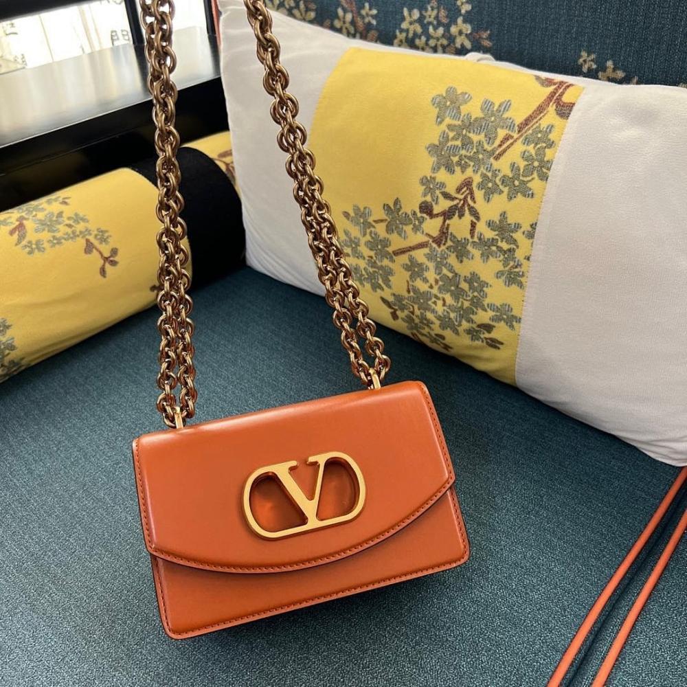 VLogo Signature Calfskin Shoulder Bag