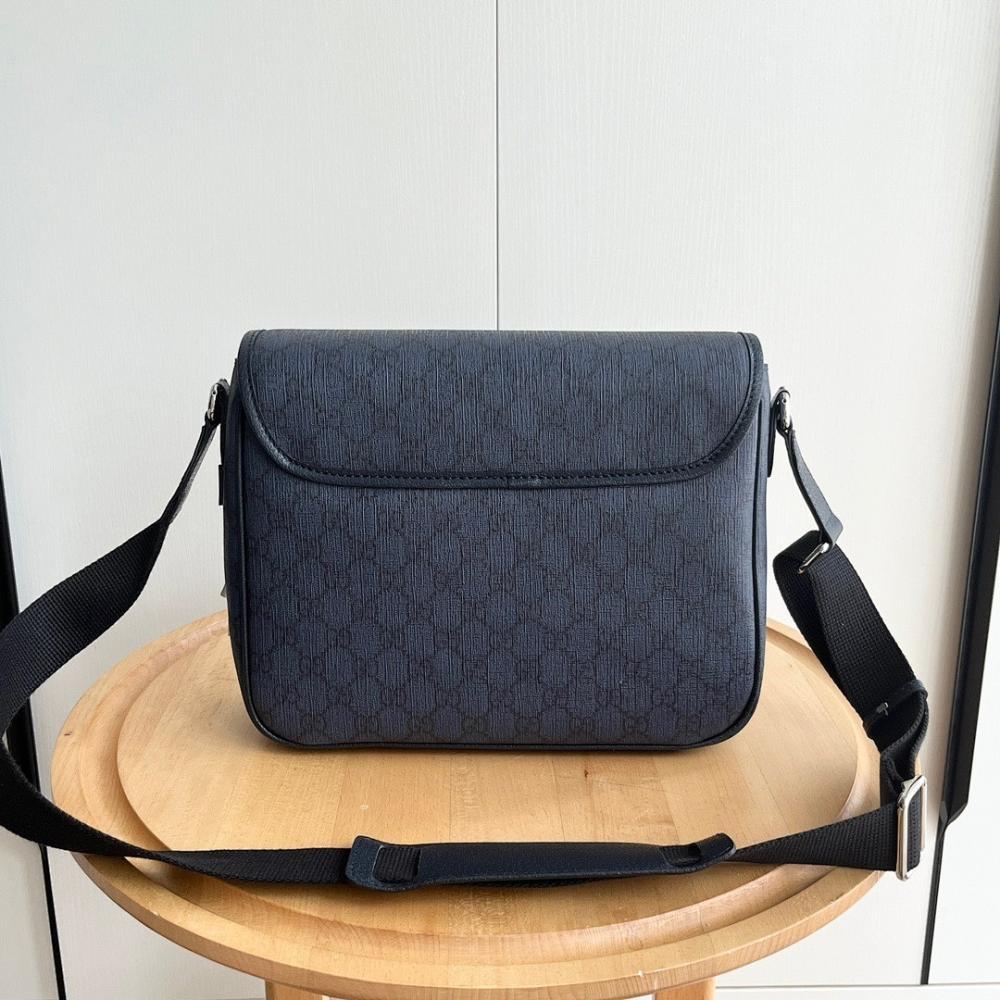 Ophidia Quilted Shoulder Bag