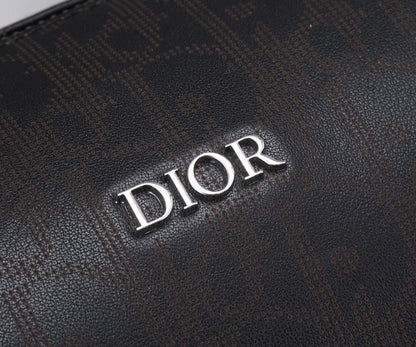 Elegant Refined Black Printed Leather Crossbody Bag