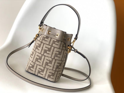 Bucket Bag