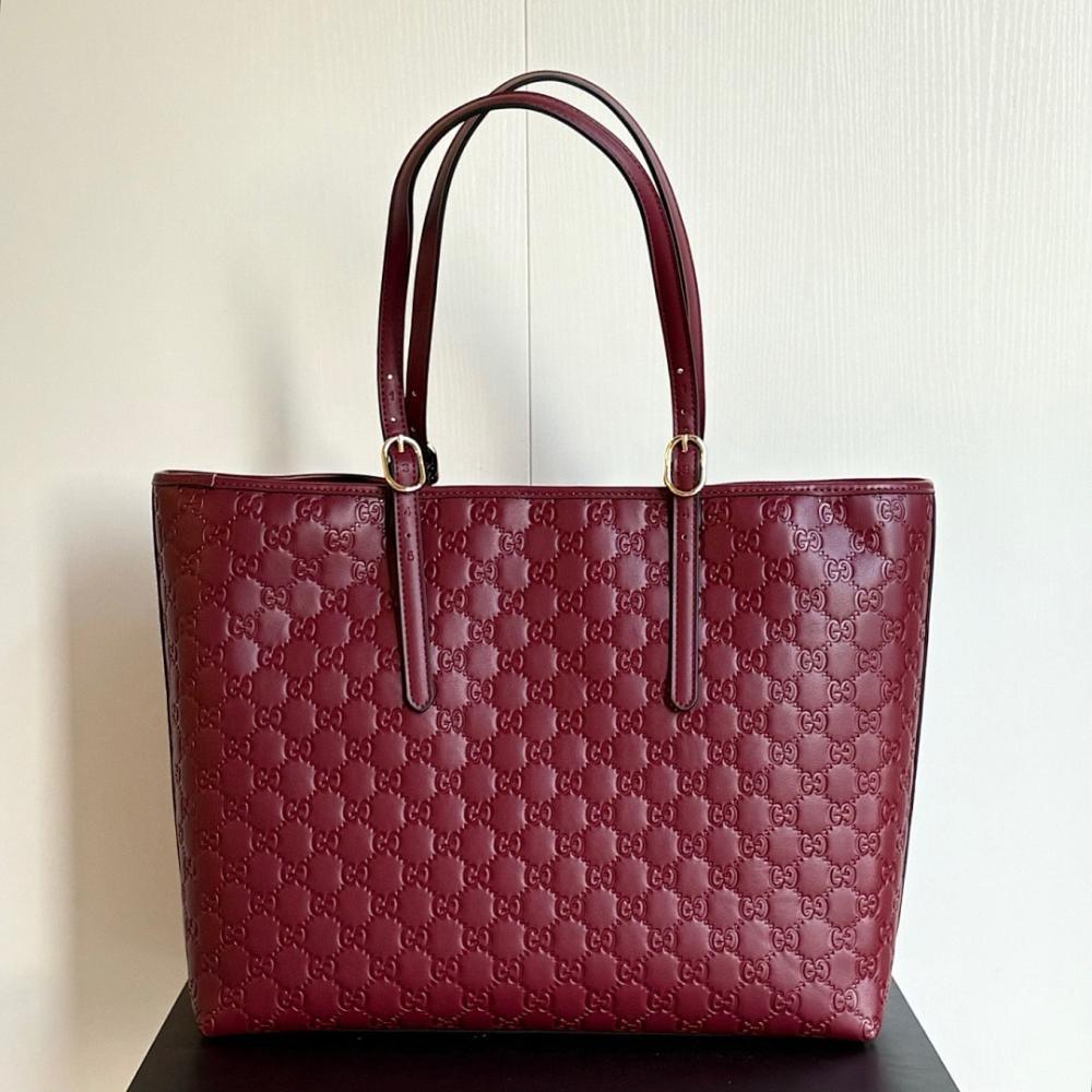 Luxury Refined Crossbody Bag